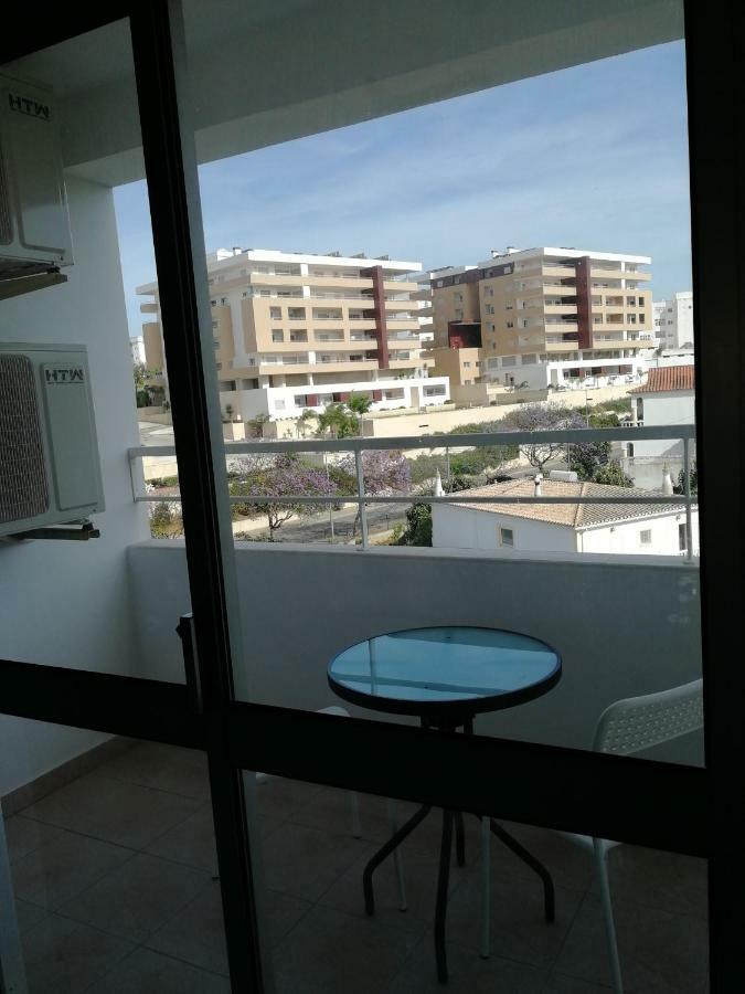 Ocean'S 7 - Lagos Guest House Exterior photo